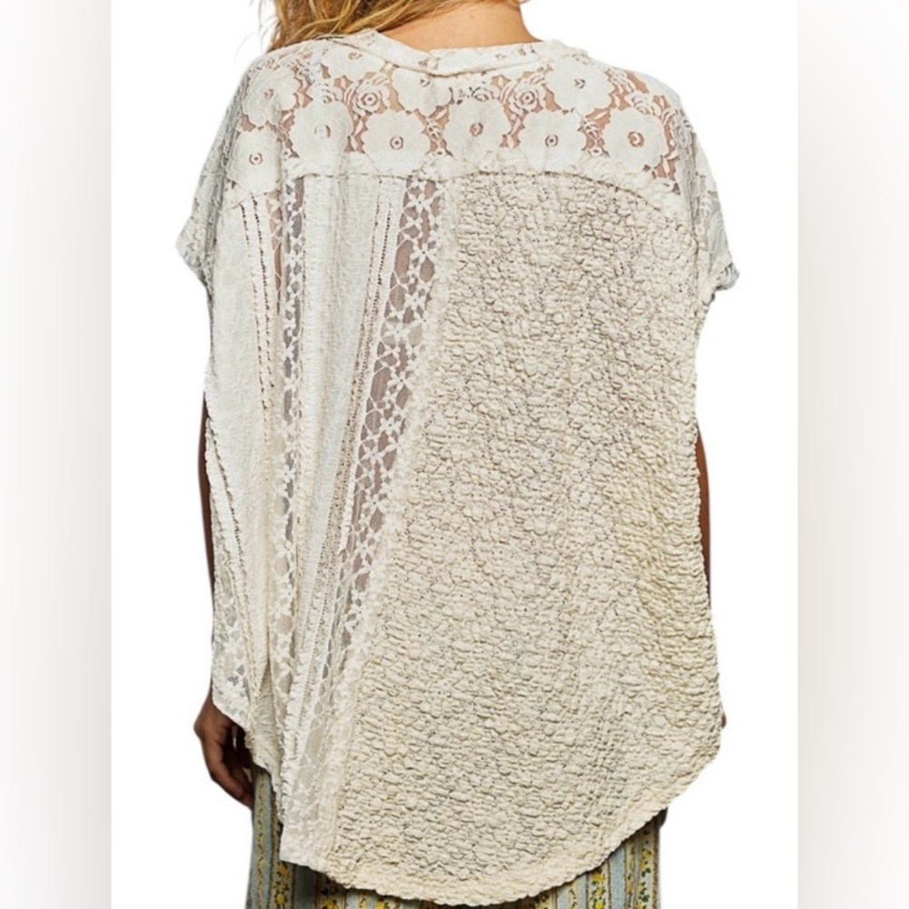 POL Asymmetrical Cream Lace Patchwork Oversized T… - image 2